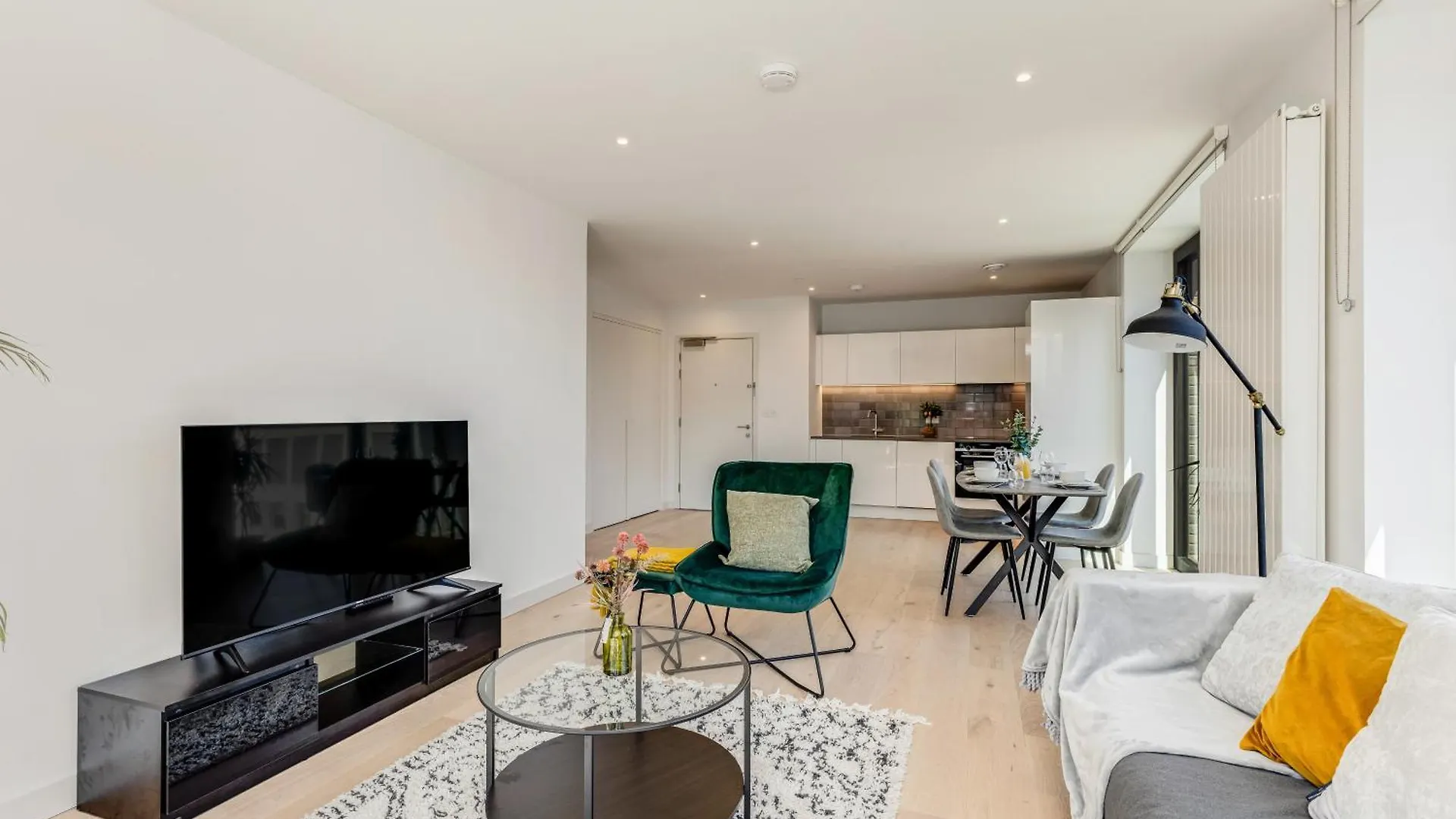 Apartment Khayat Homes - The Lasgidi - Two Bed Apt Barking
