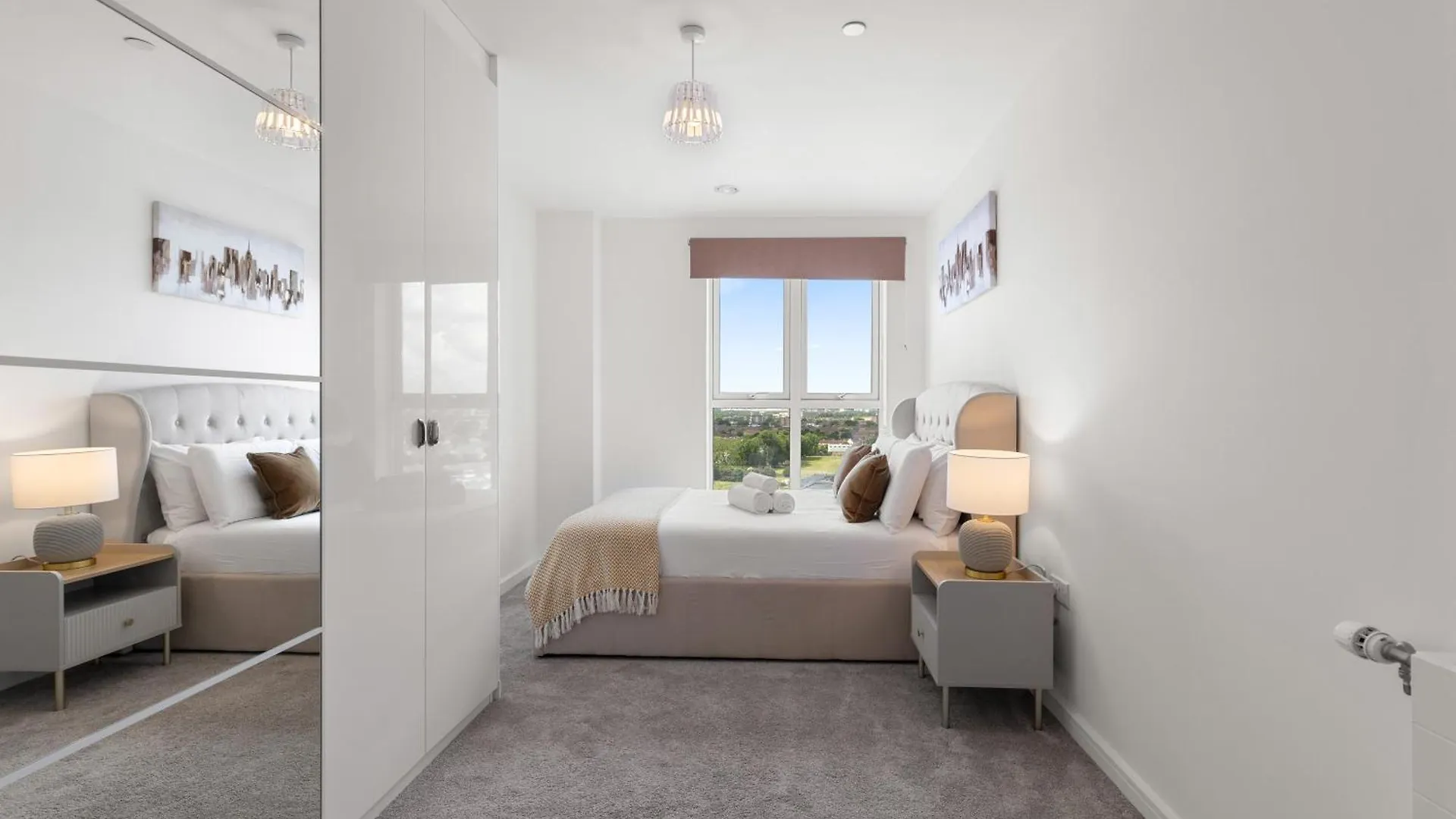 Khayat Homes - The Lasgidi - Two Bed Apt Barking  Barking (Greater London)